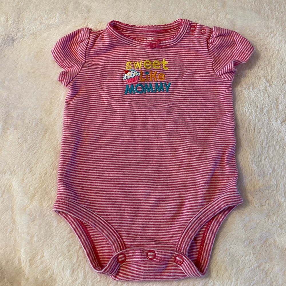 Carter’s Girl Onesie Size 6M